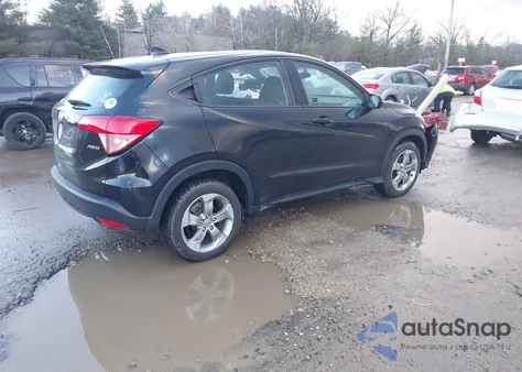 2018 Honda Hr-V Lx z USA, uszkodzony, nr VIN 3CZRU6H37JM713788